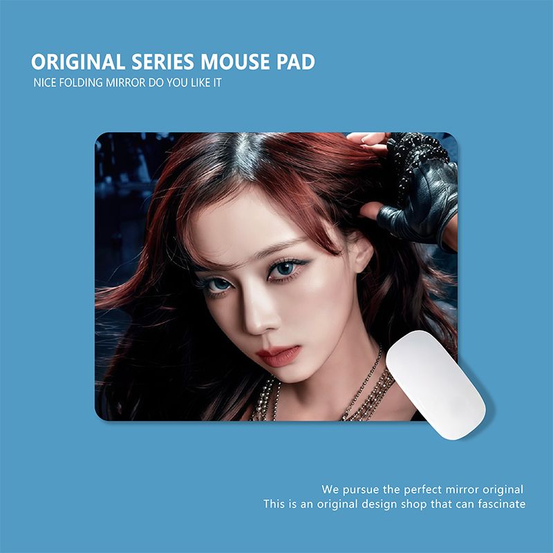 Aespas Figure Creative Cheerin - Gaming Desk Mat 评论和价格